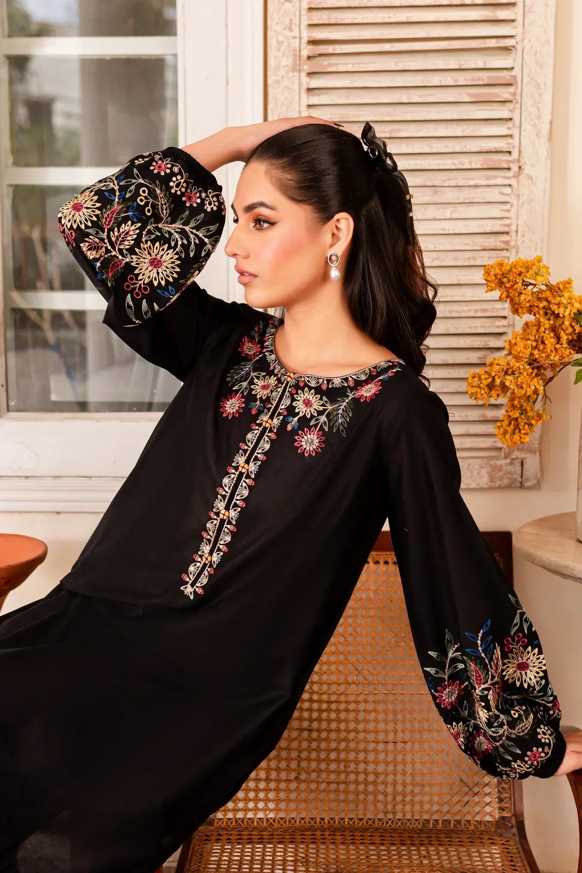 Black Beauty -2Pc Stitched Dress